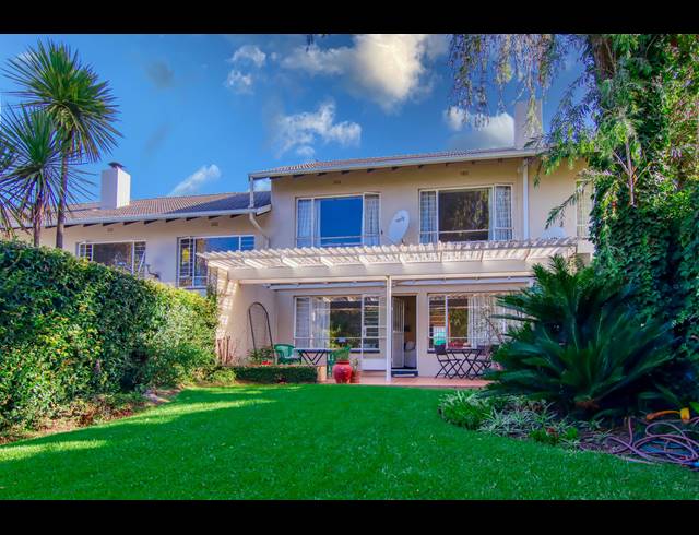 3 BEDROOM TOWNHOUSE SOLD IN BRYANSTON